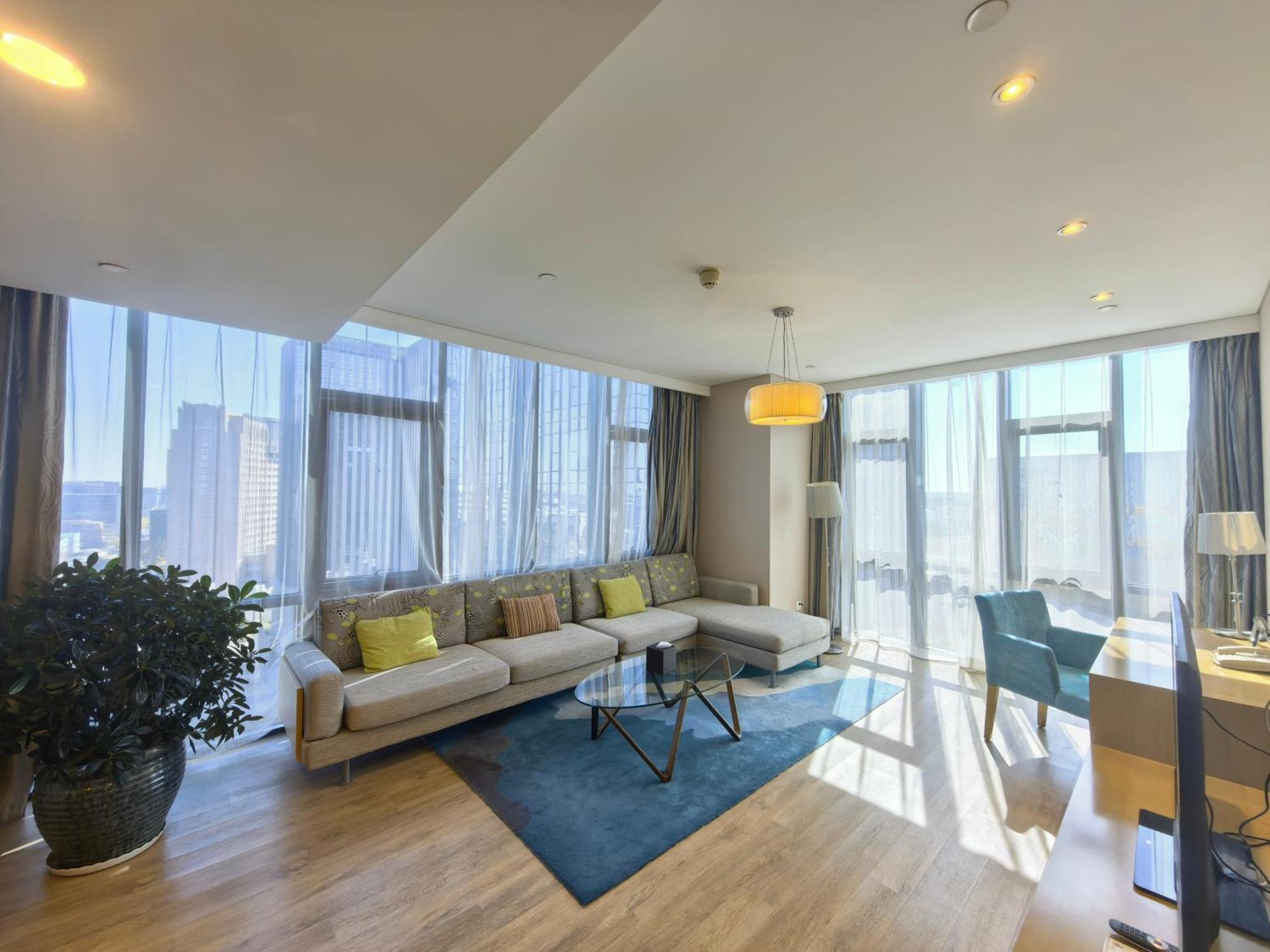 Holiday Inn Express Beijing Yizhuang By Ihg - Taxi 1 Hour To International Airport And 800 Meters To The Nearby Subway Buitenkant foto