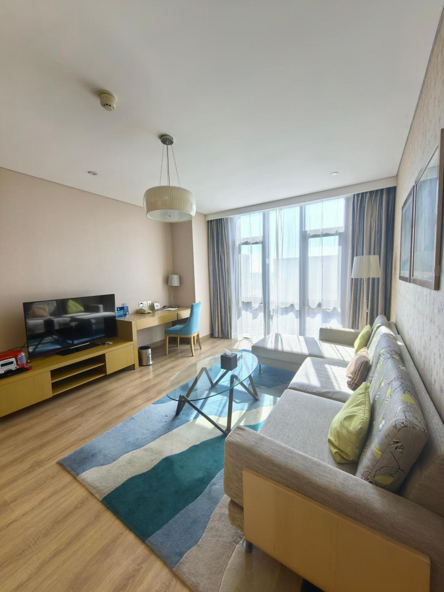 Holiday Inn Express Beijing Yizhuang By Ihg - Taxi 1 Hour To International Airport And 800 Meters To The Nearby Subway Buitenkant foto