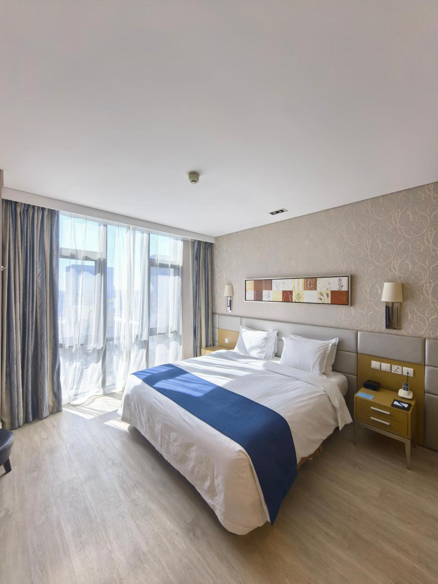 Holiday Inn Express Beijing Yizhuang By Ihg - Taxi 1 Hour To International Airport And 800 Meters To The Nearby Subway Buitenkant foto