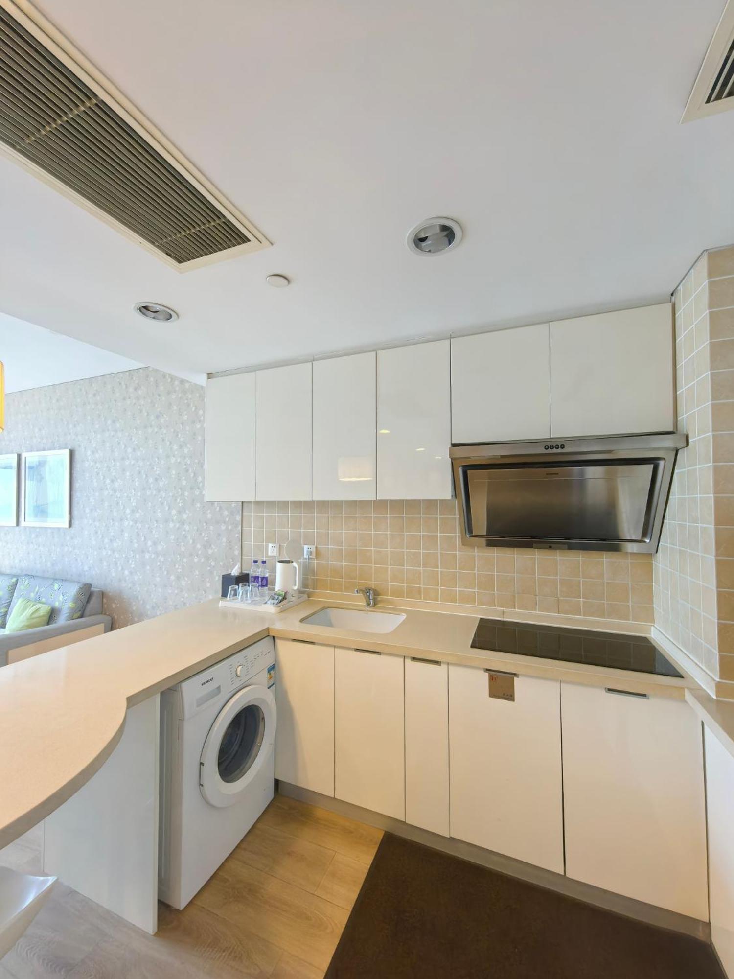Holiday Inn Express Beijing Yizhuang By Ihg - Taxi 1 Hour To International Airport And 800 Meters To The Nearby Subway Buitenkant foto