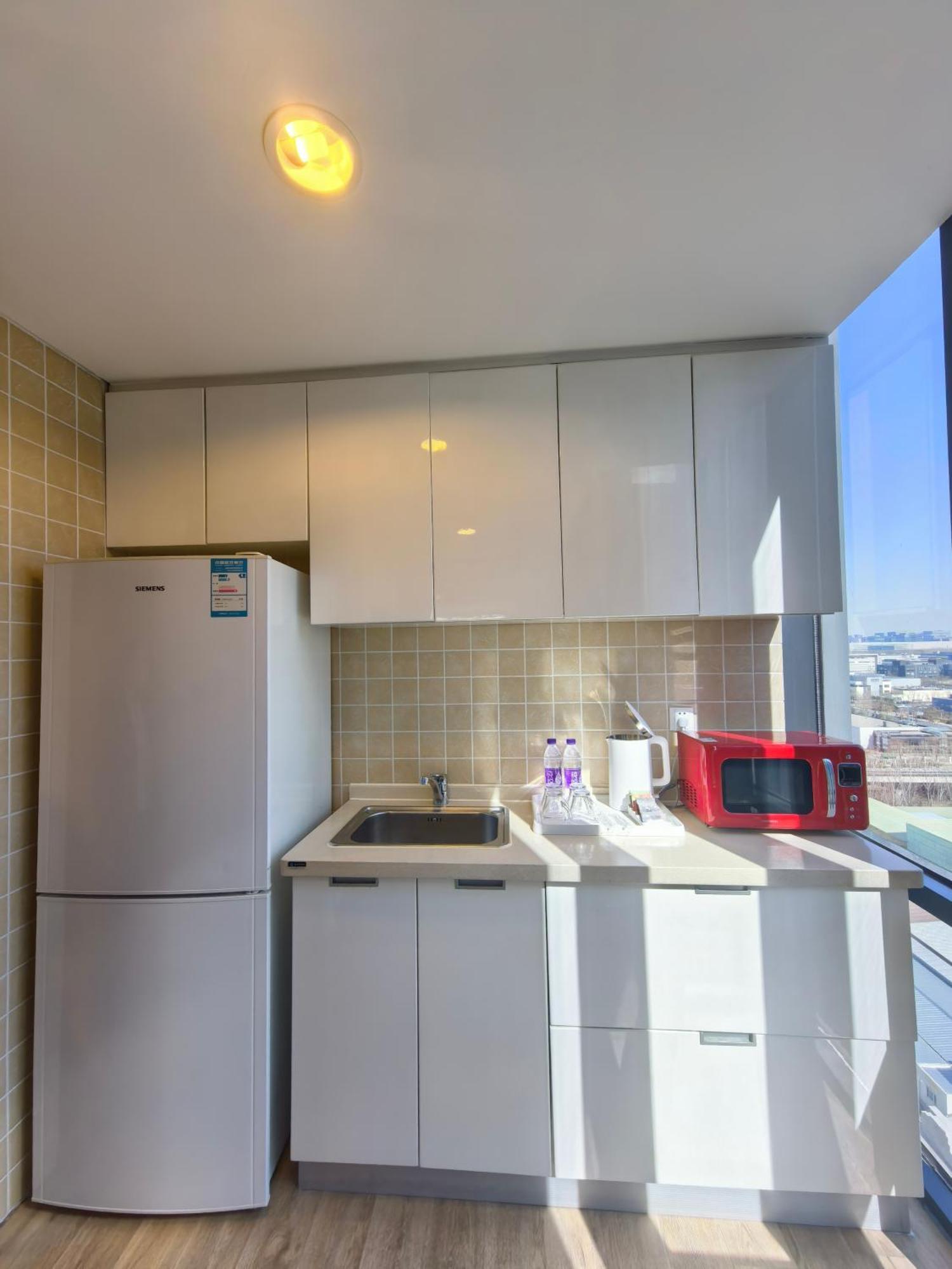 Holiday Inn Express Beijing Yizhuang By Ihg - Taxi 1 Hour To International Airport And 800 Meters To The Nearby Subway Buitenkant foto