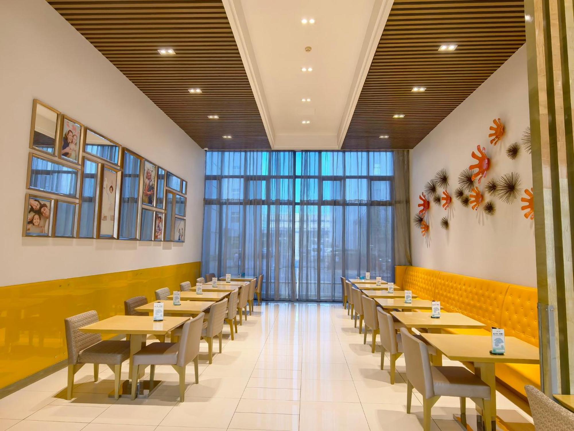 Holiday Inn Express Beijing Yizhuang By Ihg - Taxi 1 Hour To International Airport And 800 Meters To The Nearby Subway Buitenkant foto